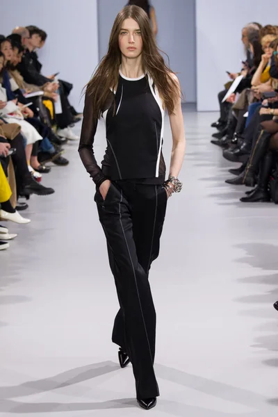 Look 5